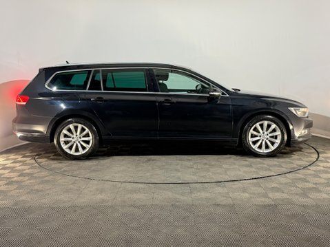 Volkswagen Passat SE BUSINESS TDI BLUEMOTION TECH DSG 4