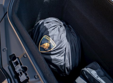 Lamborghini Aventador S LP740-4 34