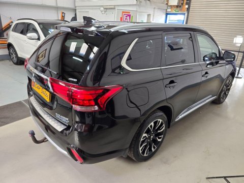 Mitsubishi Outlander 2.0h 12kWh GX4h CVT 4WD Euro 6 (s/s) 5dr 2