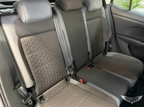 Volkswagen T-Cross 1.0 TSI SEL Euro 6 (s/s) 5dr 82