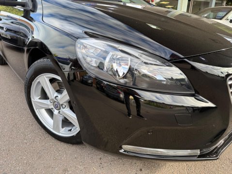 Volvo V40 1.6 D2 ES Nav Powershift Euro 5 (s/s) 5dr 36