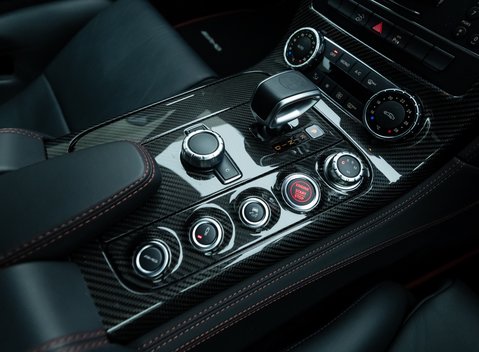 Mercedes-Benz SLS AMG GT 23