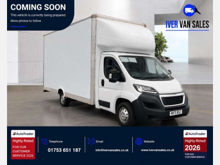 Peugeot Boxer 2.2 BlueHDi 335 Professional Premium + Platform Cab 2dr Diesel Manual L3 Eu