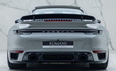 Porsche 911 Turbo S 5