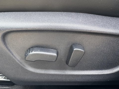 Nissan Qashqai 1.5 dCi Tekna+ Euro 6 (s/s) 5dr 33