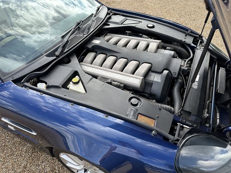 Aston Martin DB7 VANTAGE V12 JUBILEE 58