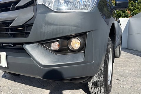 Isuzu D-Max Utility Single Cab 4x4 Pickup 19
