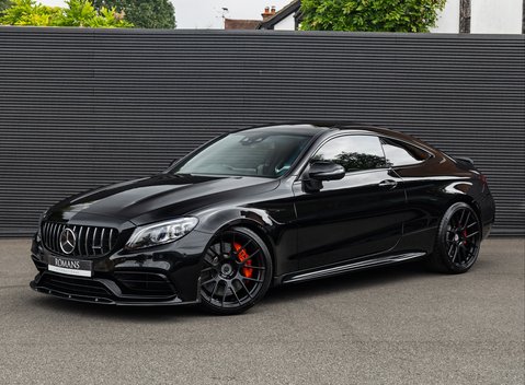 Mercedes-Benz C63 S AMG Coupe Brabus 2