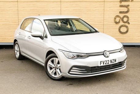 Volkswagen Golf LIFE TSI