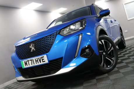 Peugeot 2008 ALLURE PREMIUM 32