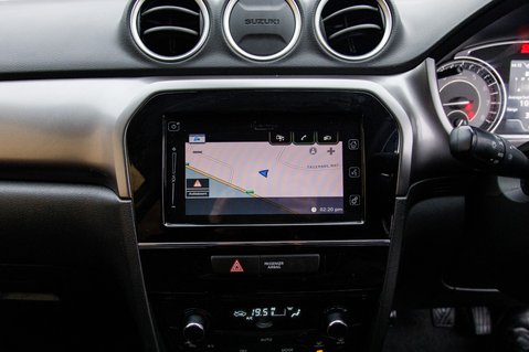 Suzuki Vitara SZ-T BOOSTERJET ALLGRIP MHEV 26