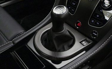 Aston Martin Vantage GT8 15