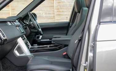 Land Rover Range Rover 3.0 TDV6 Vogue 15