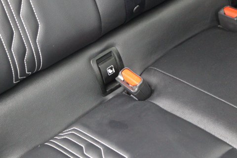 Nissan Juke 5dr 1.6 Hybrid Premiere Edition Automatic 26