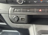 Toyota Proace SWB L1H1 [SOLD CM] Low Roof Icon Air Con Nav Sensors EURO 6 32