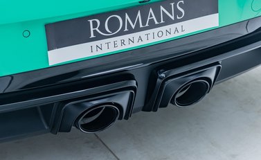 Porsche 911 Carrera GTS (992.2) 37