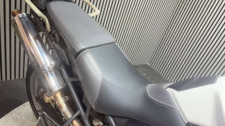 Triumph Tiger ABS 2012 37K NEW MOT SERVICED ADVENTURE BIKE 800CC 49