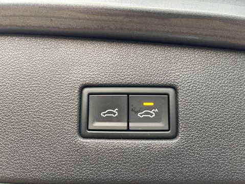 Volkswagen Tiguan Allspace 2.0 TDI R-Line DSG 4Motion Euro 6 (s/s) 5dr 35