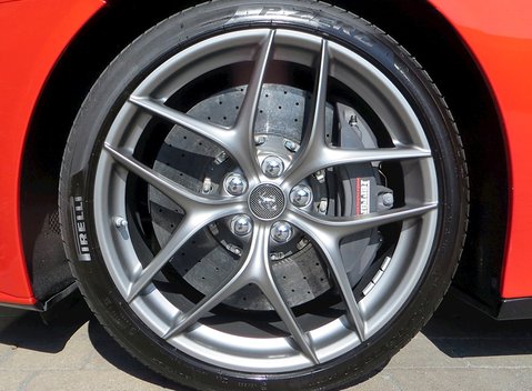 Ferrari F12 Berlinetta 11