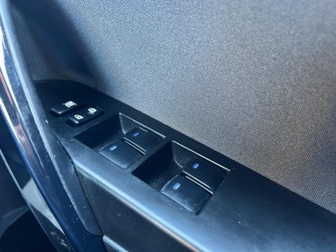 Toyota Auris VVT-I DESIGN TSS 30