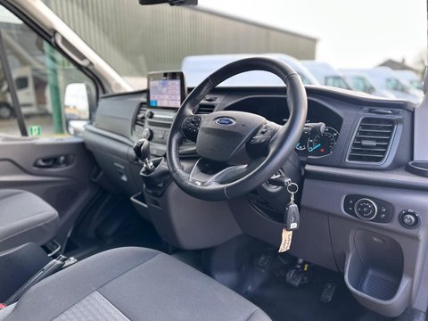 Ford Transit 460 TREND ECOBLUE 11