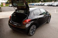 Peugeot 208 S/S TECH EDITION 31
