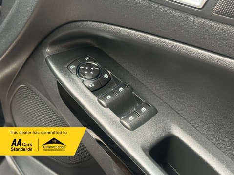 Ford Ecosport 1.0 EcoSport Titanium 5dr 38