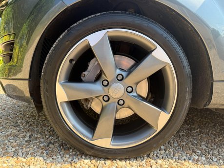 Audi Q7 3.0 TDI V6 S line Style Edition Tiptronic quattro Euro 5 (s/s) 5dr 14