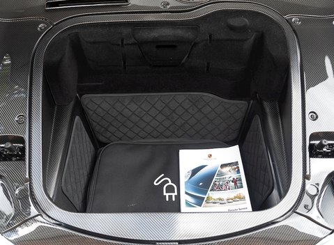 Porsche 918 Spyder 38