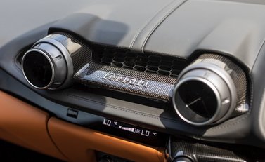 Ferrari 812 Superfast 17