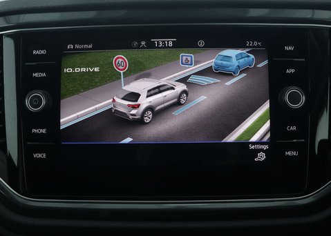 Volkswagen T-Roc 1.5 T-Roc SEL TSi Evo Semi-Auto 5dr 27