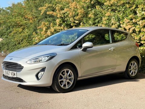 Ford Fiesta 1.0T EcoBoost Zetec Euro 6 (s/s) 3dr 5