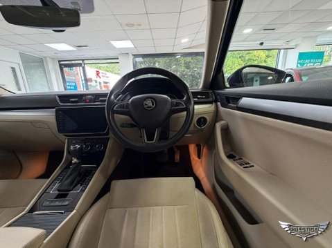 Skoda Superb 2.0 TSI SE L Executive DSG Euro 6 (s/s) 5dr 53