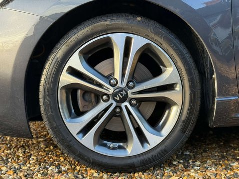 Kia Ceed 1.0 Ceed GT-Line ISG 5dr 29