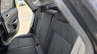Vauxhall Astra 1.6 16v Exclusiv Hatchback 5dr Petrol Auto Euro 5 (115 ps) 33