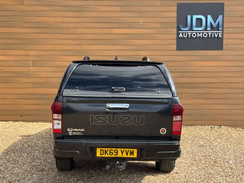 Isuzu D-Max 1.9 D-Max Blade 4WD 5