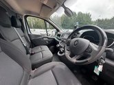 Renault Trafic SWB L1H1 Low Roof SL28 Air Con Alloys Sensors EURO 6 NO VAT 15