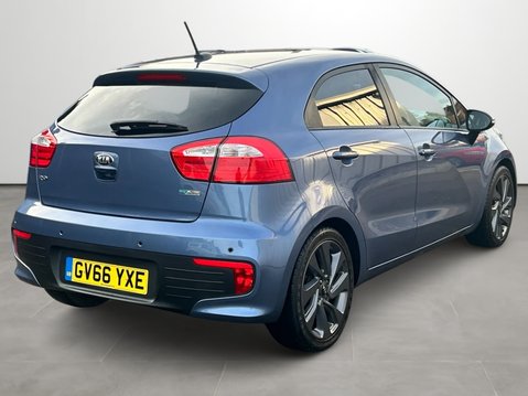 Kia Rio 1.4 ISG 3 5dr 9