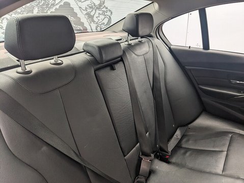 BMW 3 Series 320D LUXURY 16