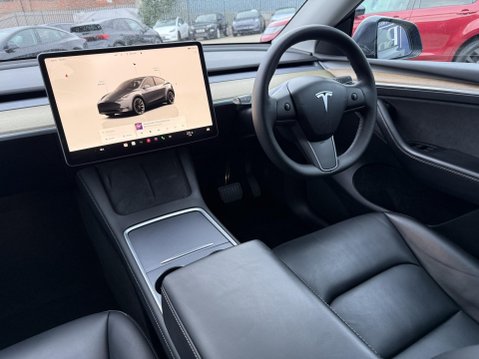 Tesla Model Y SUV 5dr Electric Auto RWD (346 ps) 31