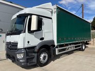 Mercedes-Benz Actros 1824L Streamspace with 8.6m Body & Tail Lift 5
