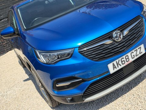 Vauxhall Grandland X 1.6 Turbo D BlueInjection Tech Line Nav Euro 6 (s/s) 5dr 16