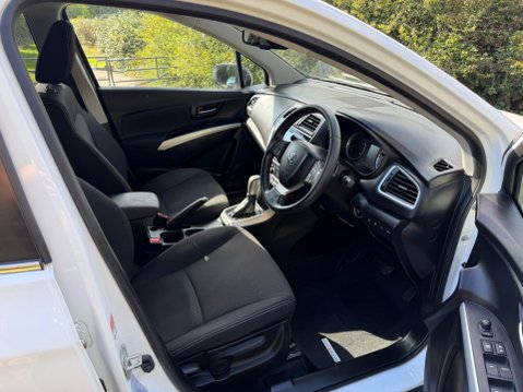 Suzuki SX4 S-Cross 1.0 Boosterjet SZ-T Auto Euro 6 5dr 13
