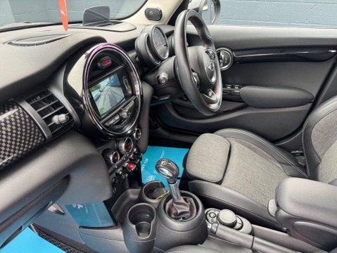 Mini Hatch COOPER S 37
