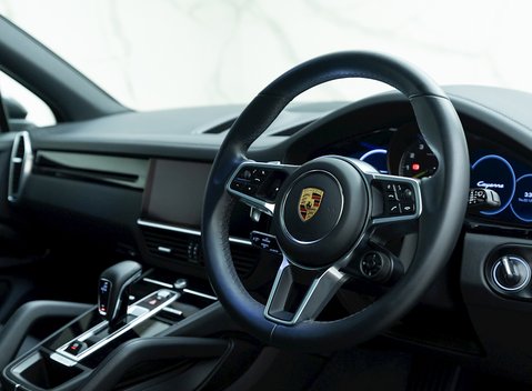 Porsche Cayenne E-Hybrid 9