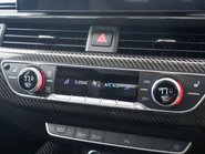 Audi RS4 Carbon Black 17