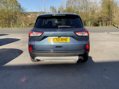 Ford Kuga TITANIUM FIRST EDITION ECOBLUE 5