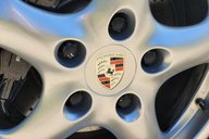 Porsche 911 CARRERA 31