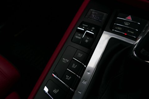 Porsche Macan 2.9 Macan T Semi-Auto 4WD 5dr 34