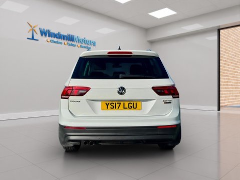 Volkswagen Tiguan 2.0 TDI BlueMotion Tech SE Navigation 4Motion Euro 6 (s/s) 5dr 9